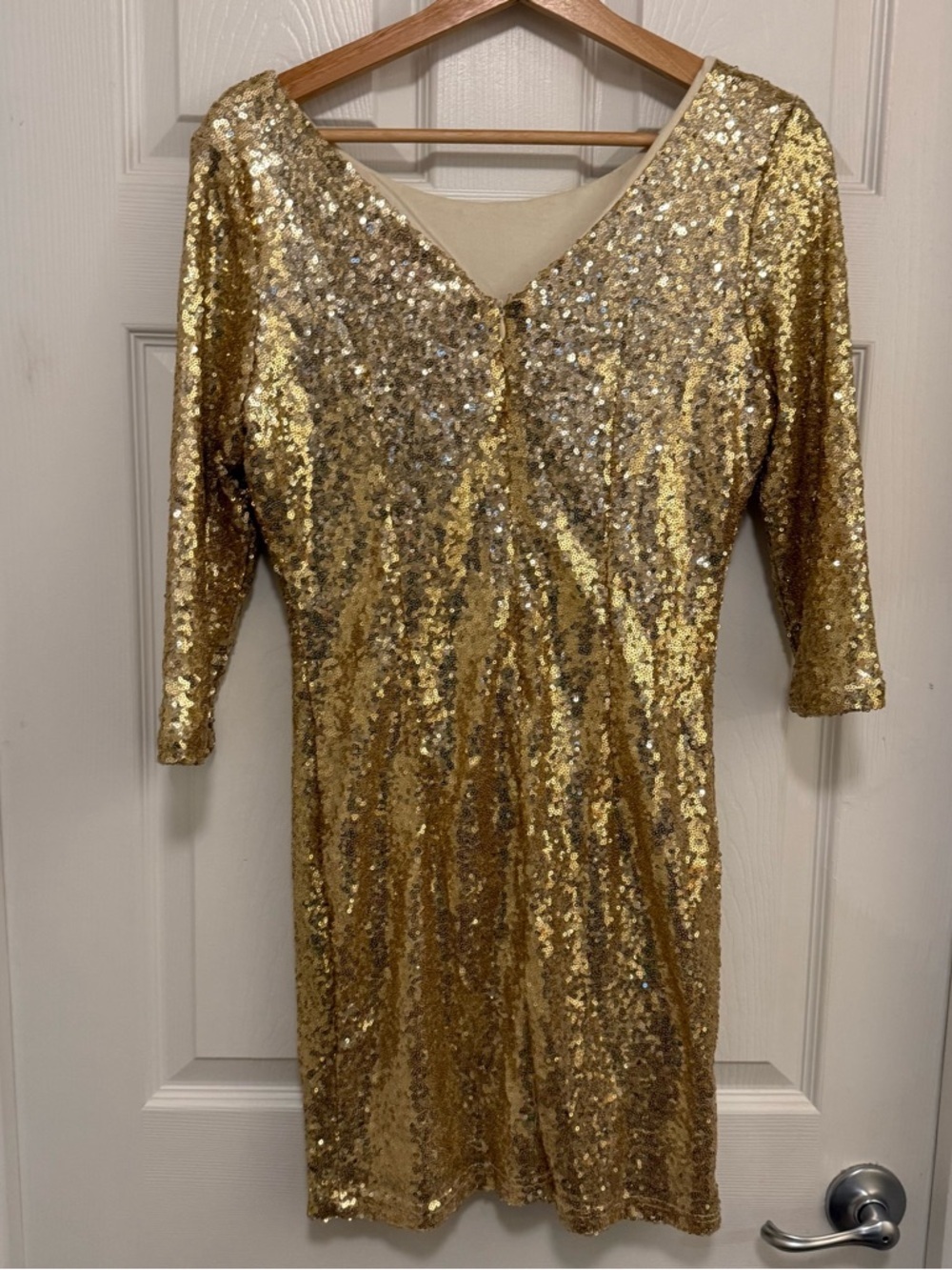 Like New Red Clover Dangerously in Love Gold Sequin Cocktail Mini Dress - Picture 4 of 7